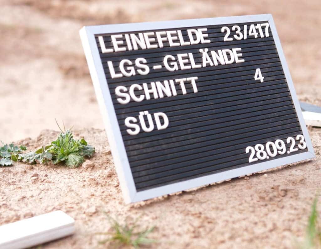 Fundbeschriftung archäologische Ausgrabung