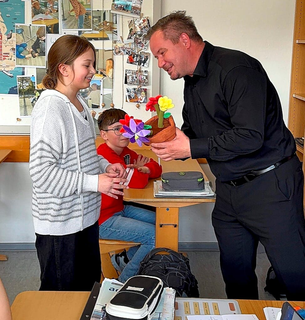 Große Überraschung für Maskottchen-Erfinderin