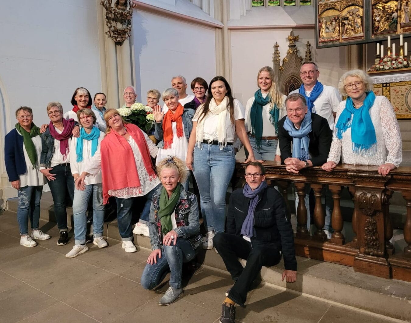 Musiknacht Gruppenbild am Altar 2023