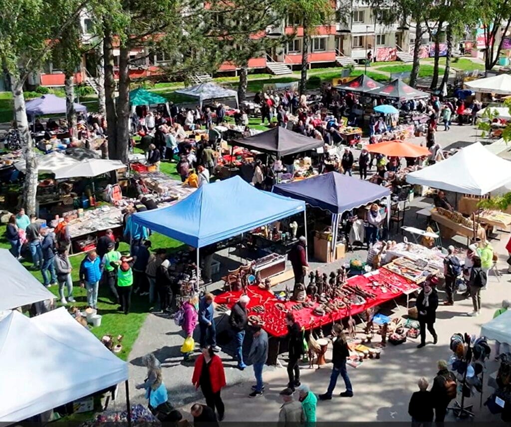 Bücherflohmarkt auf dem Gärtnermarkt wegen Hitze verschoben